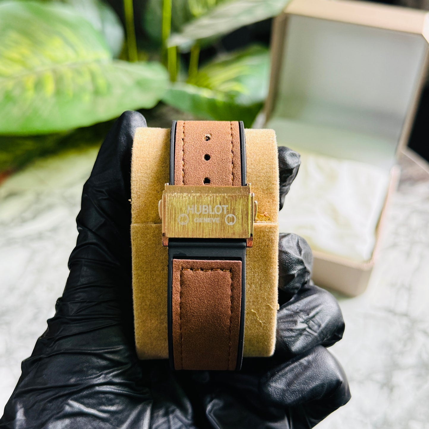 Hublot Brown Leather – Golden Dial