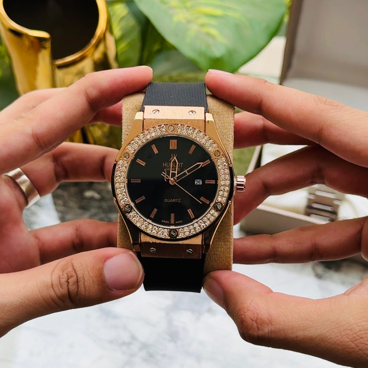 Hublot Black Strap ā Diamond Dial Edition